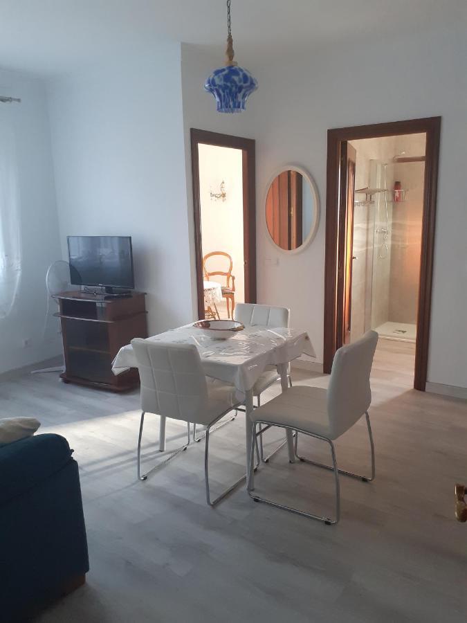 Apartamentos Isabel มาโร ภายนอก รูปภาพ