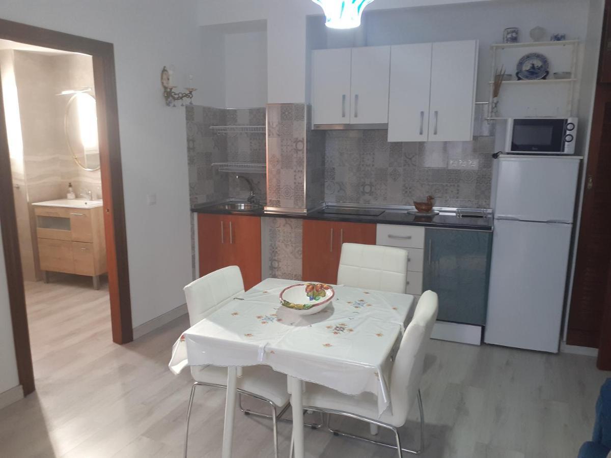 Apartamentos Isabel มาโร ภายนอก รูปภาพ